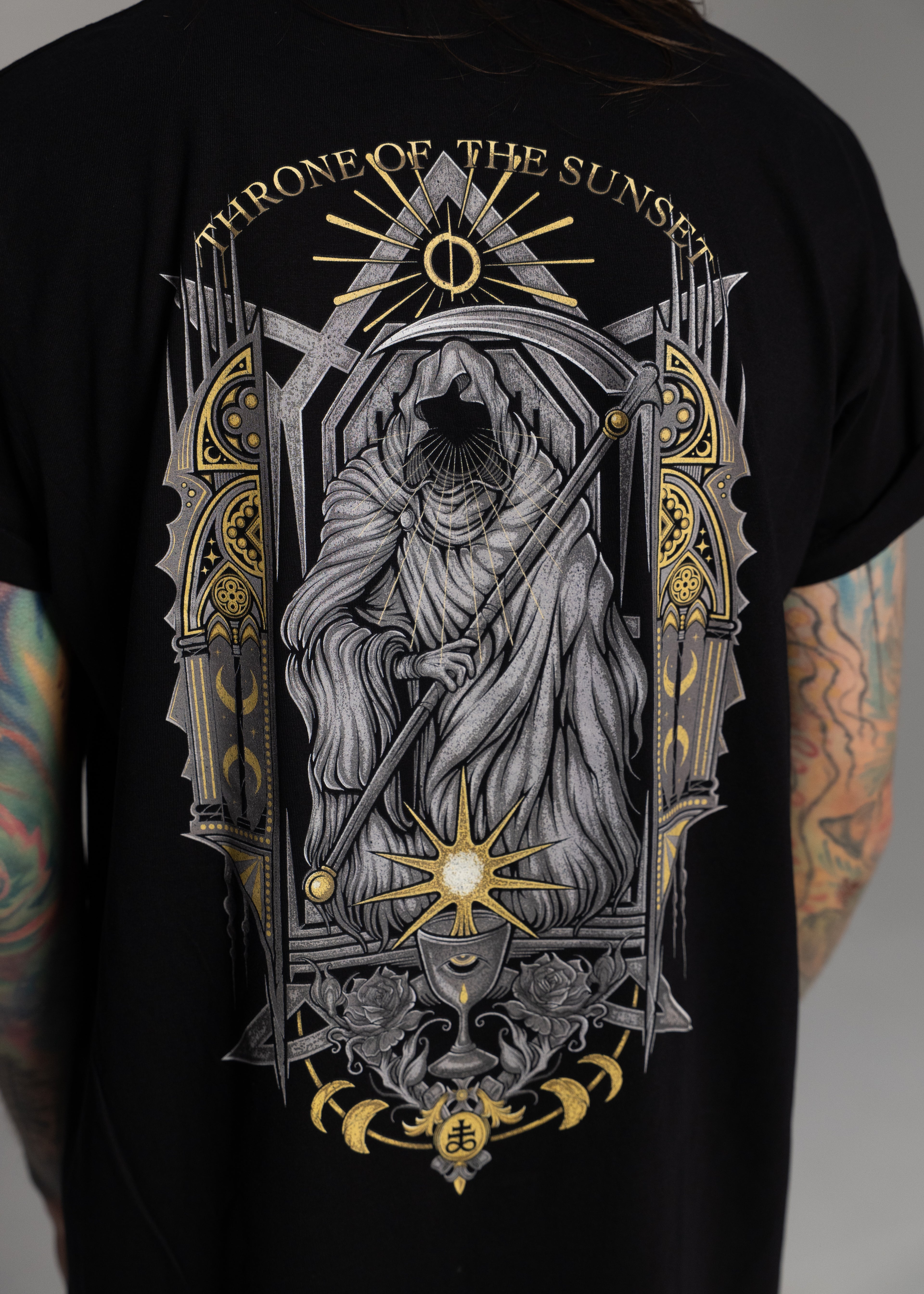 T-Shirt "Throne Of The Sunset"