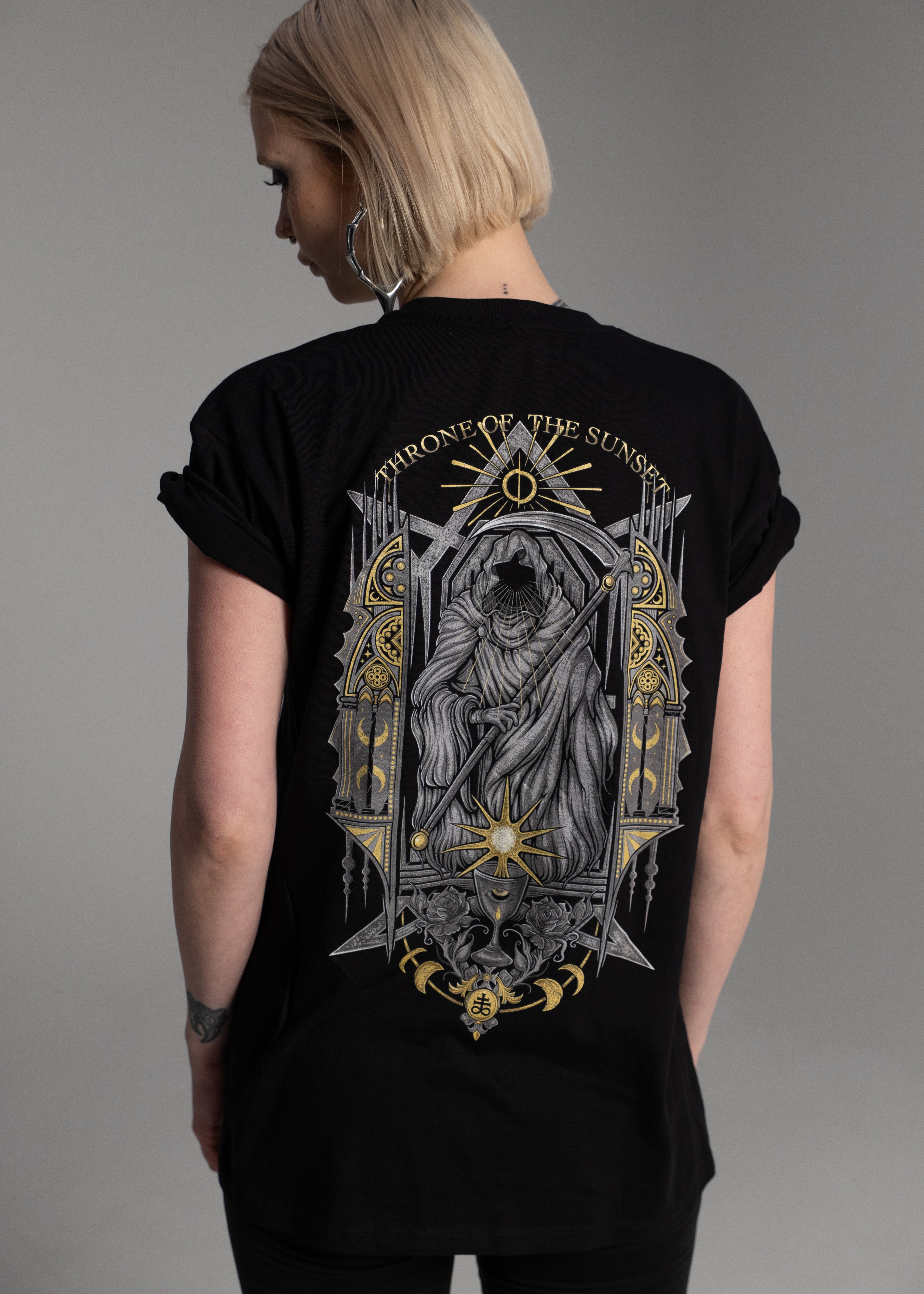 T-Shirt "Throne Of The Sunset"